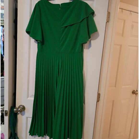 Aomei Green Midi Dress Size 2XL Pleated Flowy Plus Size Dress - Picture 4 of 7